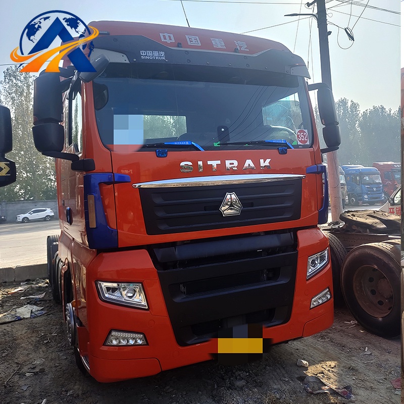 شاحنة جرار Sinotruck Sitrak G7 بقوة 540 حصانًا و6 عجلات
