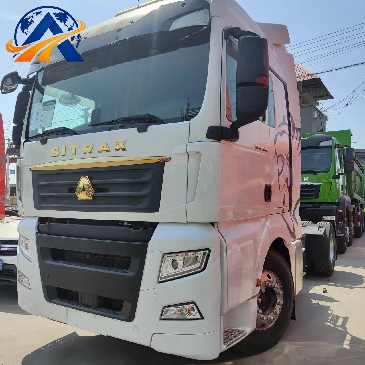 شاحنة Sinotruk بقدرة 540 حصان ودفع 6x4 وناقل حركة أوتوماتيكي