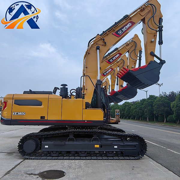 XCMG XE380