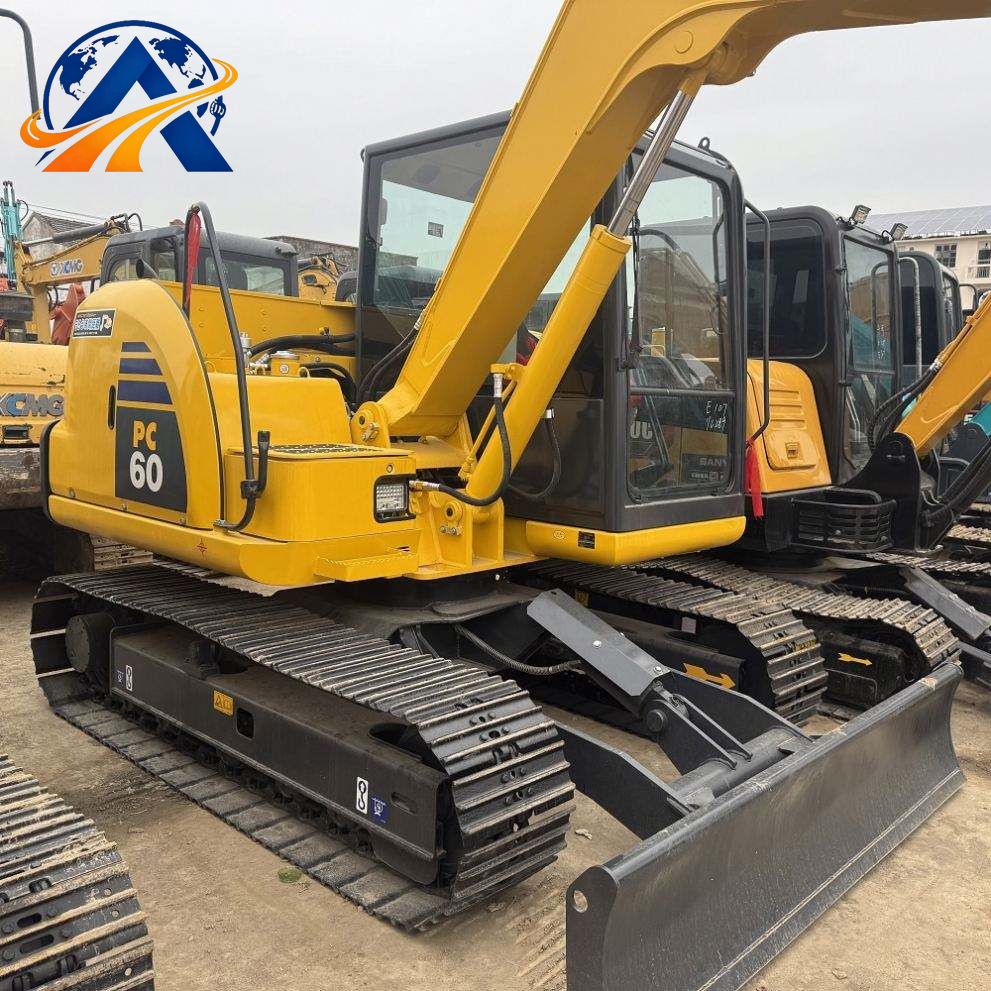 حفارة Komatsu PC60