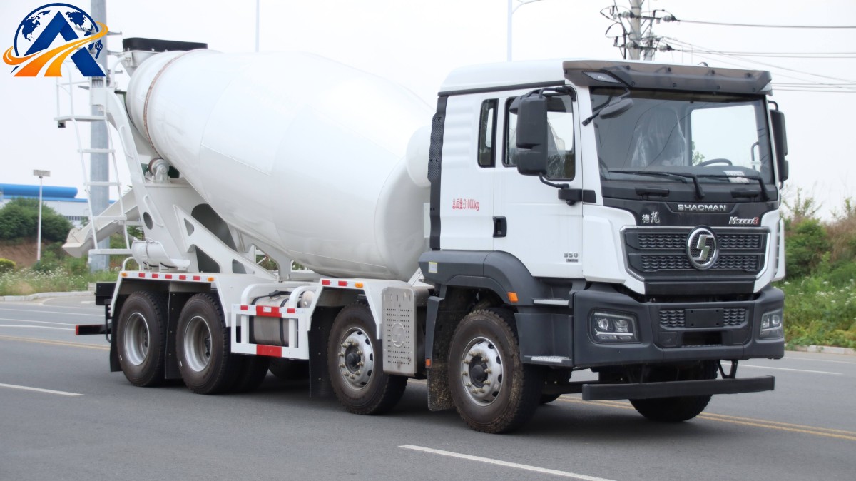 Camion malaxeur à béton Shacman 8x4