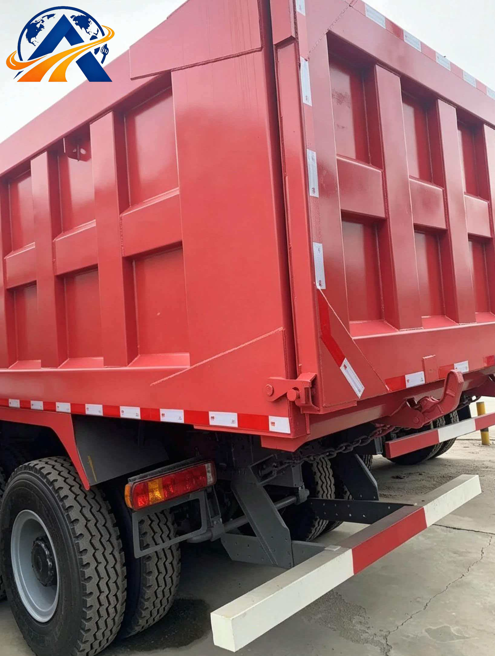 SINOTRUK HOWO 7 6×4 Tractor Truck