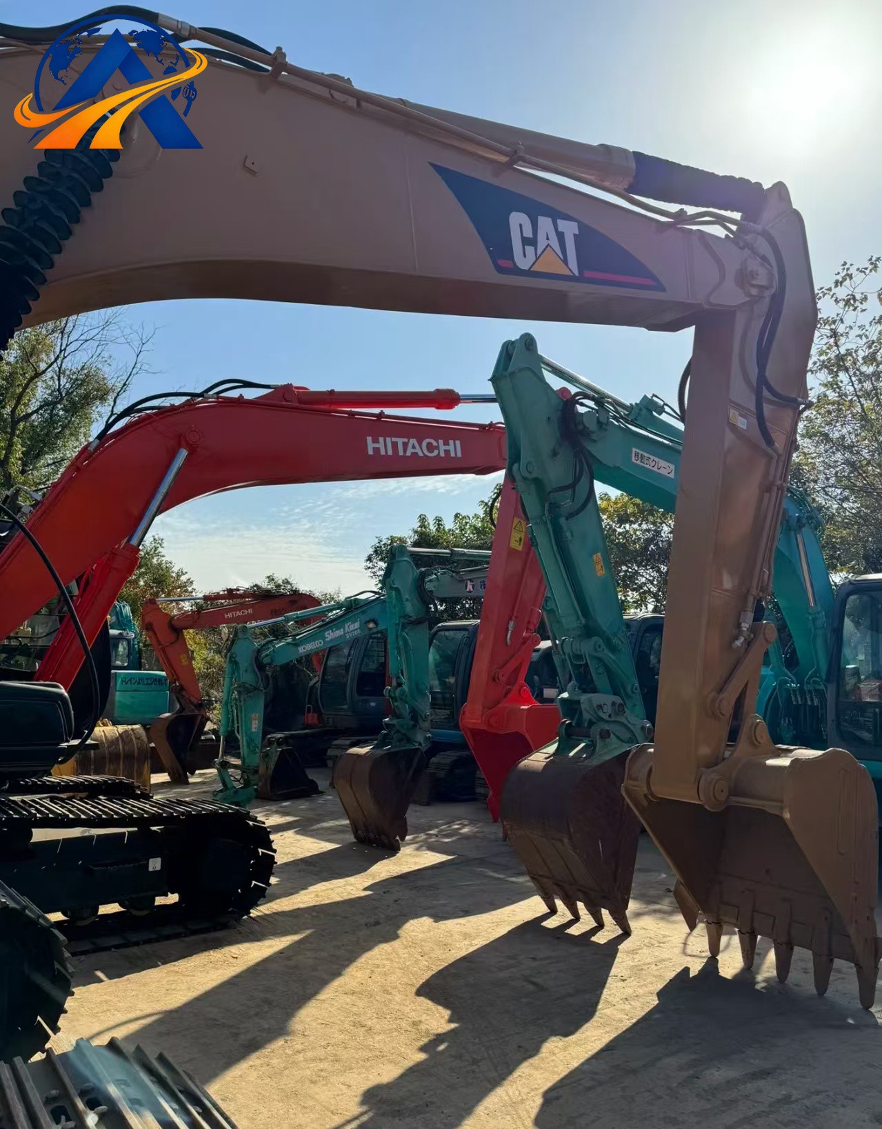 حفارة مجنزرة Caterpillar 320CL