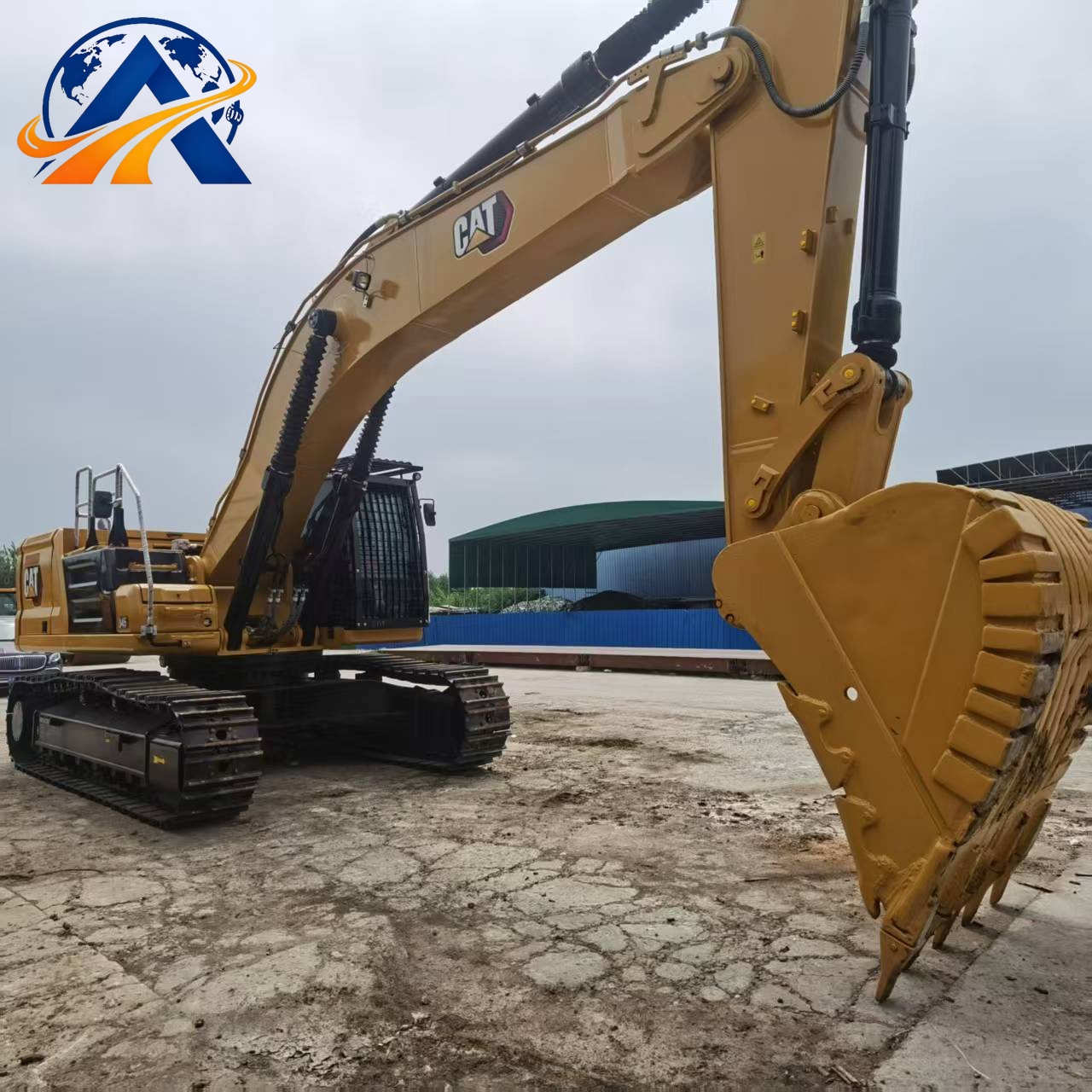 حفارة هيدروليكية Cat 345 GC