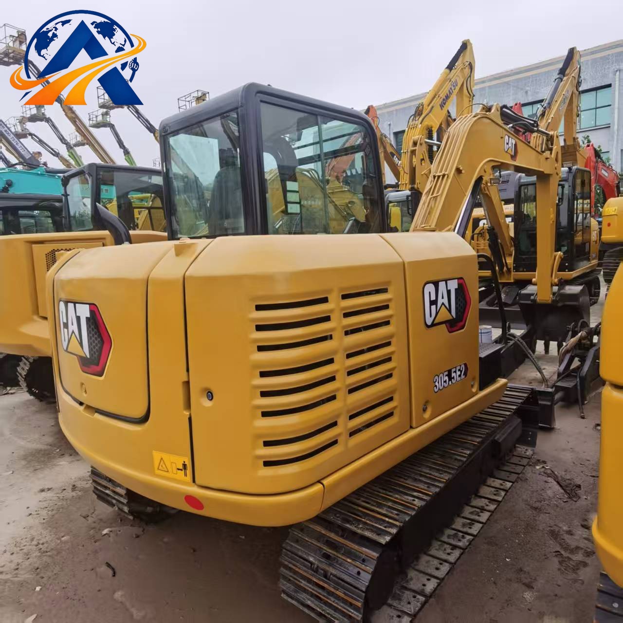 Cat® 305.5E2 Mini Hydraulic Excavator
