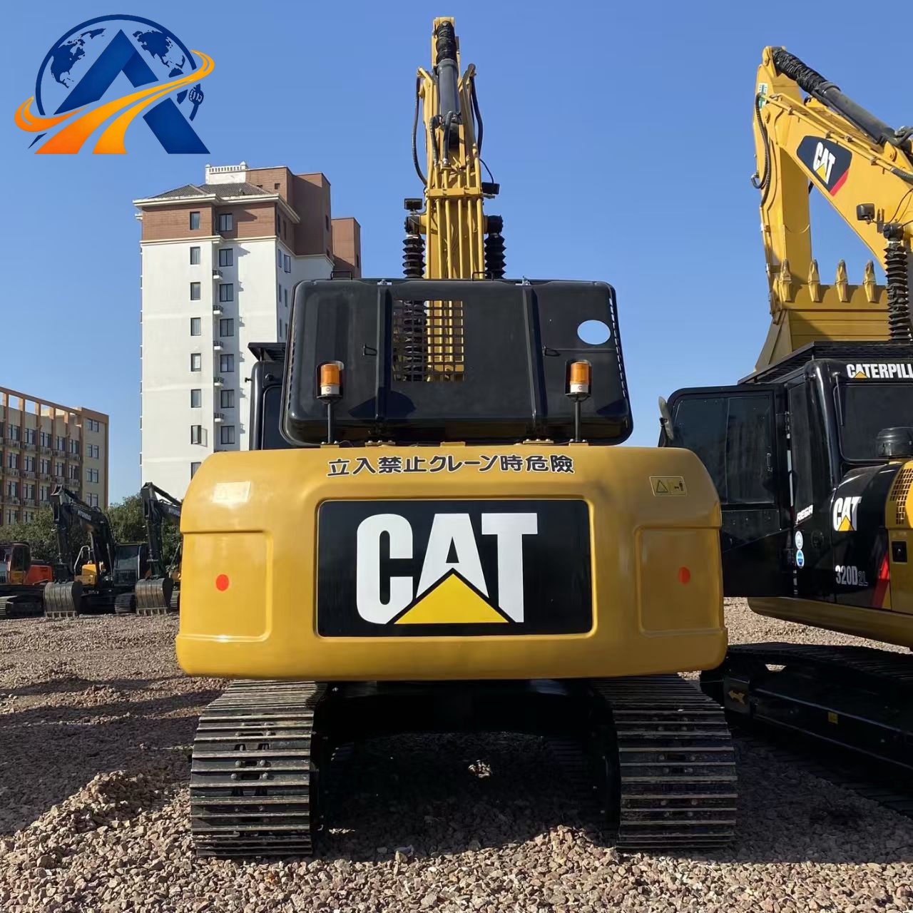 Pelle hydraulique moyenne Cat® 320D2L