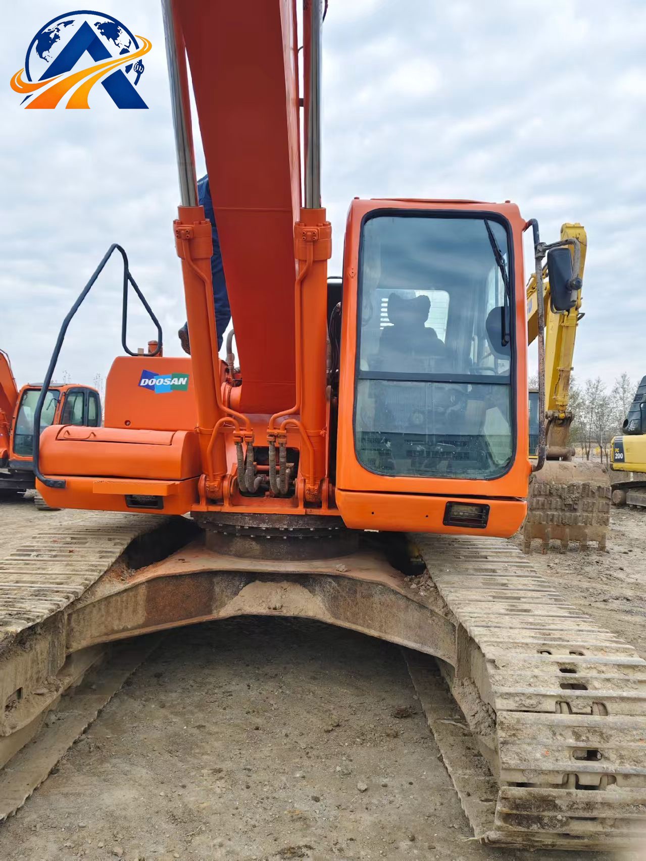 حفارة هيدروليكية متوسطة DOOSAN® DX225LC-7