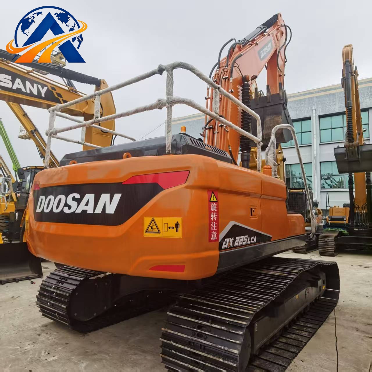حفارة هيدروليكية متوسطة DOOSAN® DX225LCA-7