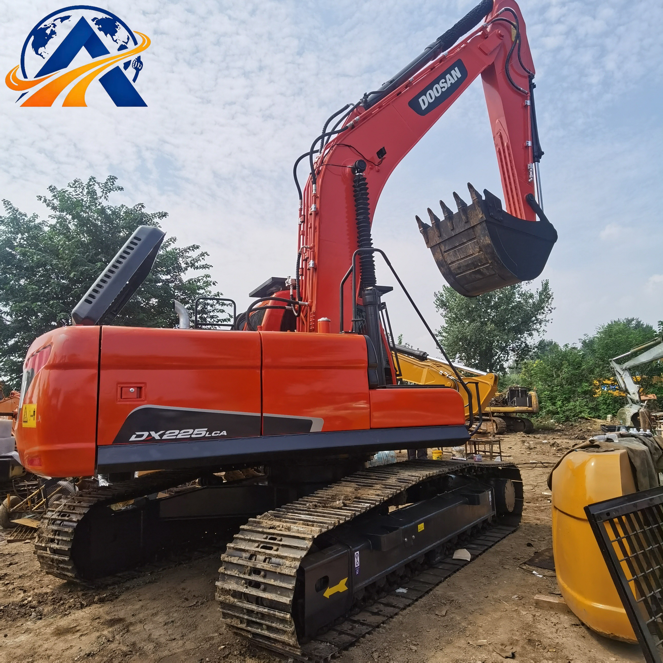 حفارة هيدروليكية متوسطة DOOSAN® DX225LCA-7