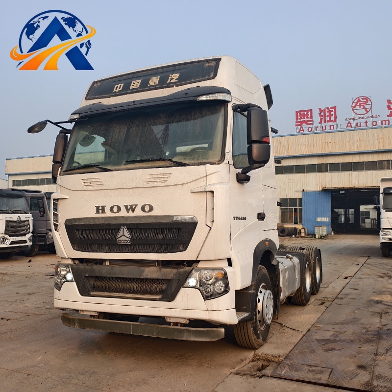 SINOTRUK HOWO T7H 6×4 Tractor Truck