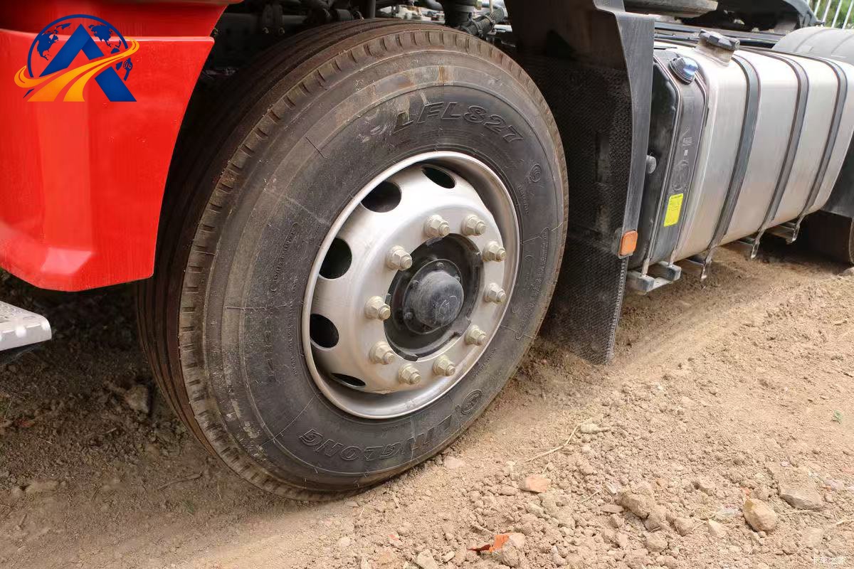 SHACMAN M3000 6×4 Tractor Truck