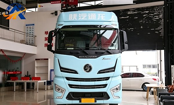 SHACMAN X6000 6×4 Flagship Tractor Truck