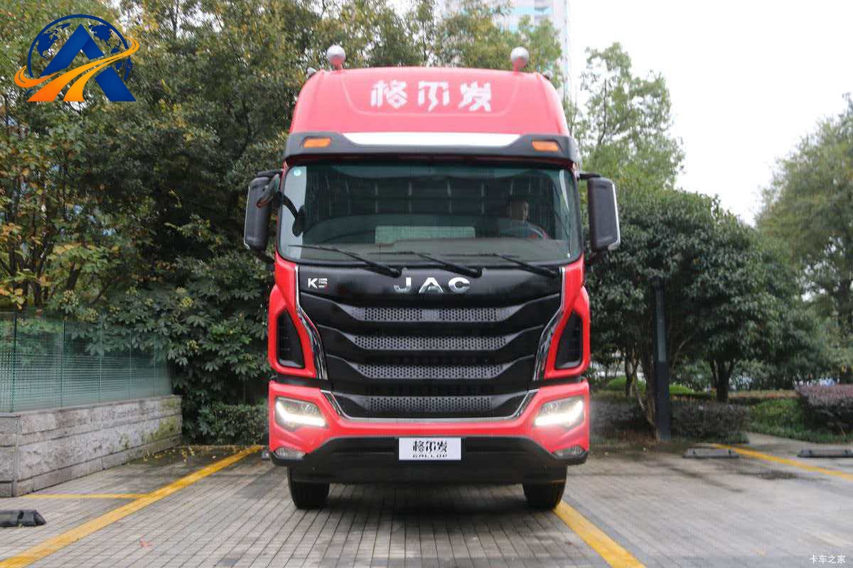 شاحنة جرار JAC GALLOP K5 6×4