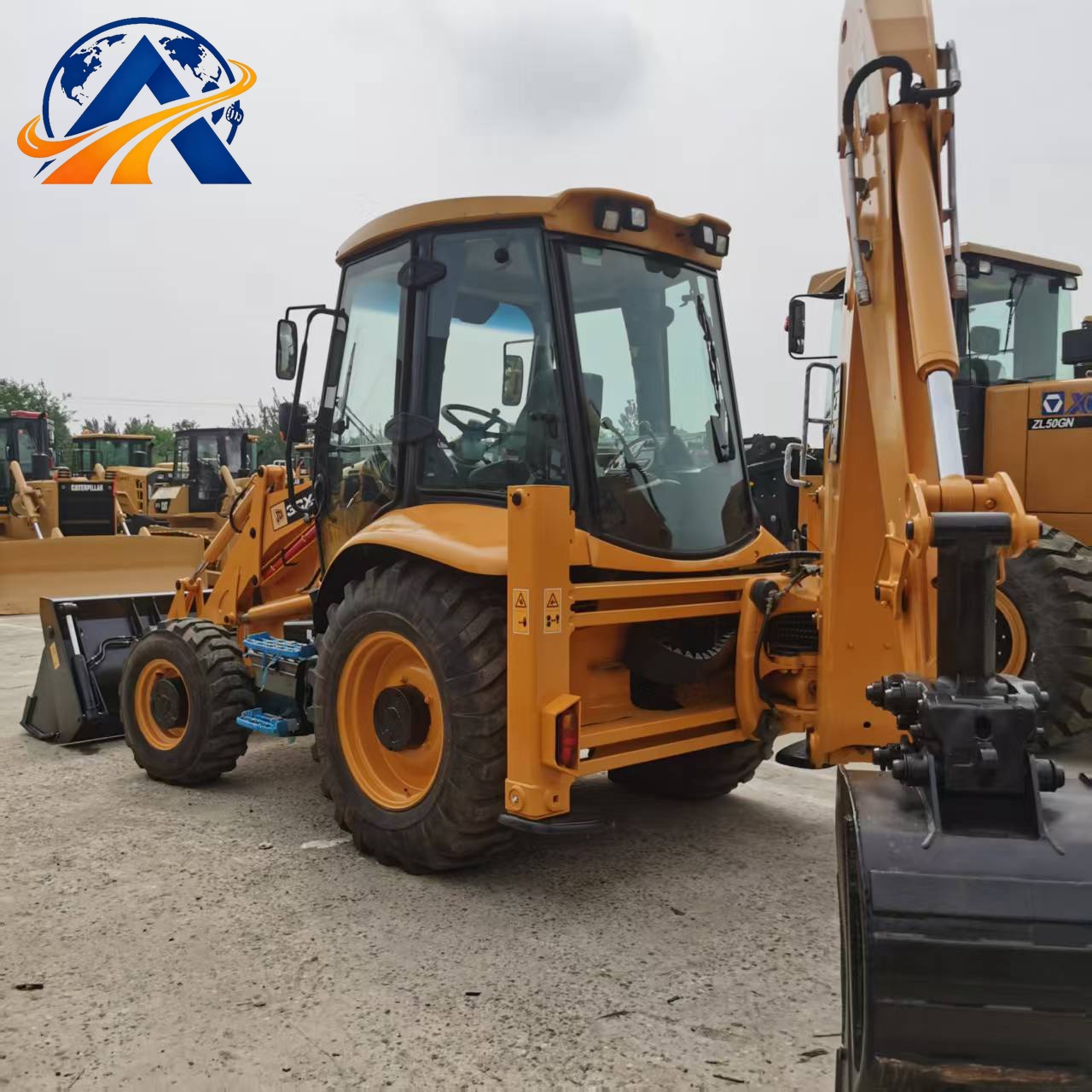 JCB® 3CX Sitemaster tractopelle télescopique à déport latéral
