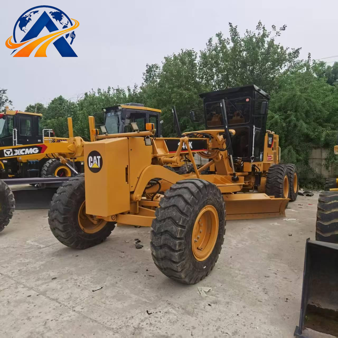 ممهدة طرق Caterpillar موديل 140