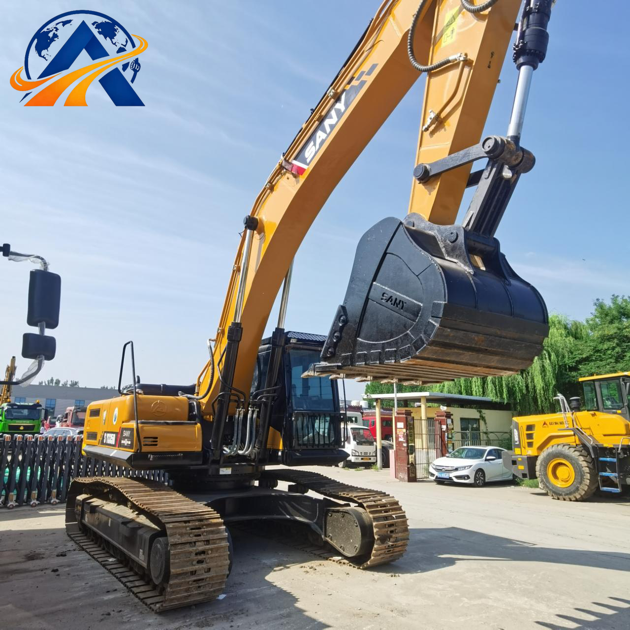 Grande pelle hydraulique SANY SY335H à chenilles allongées
