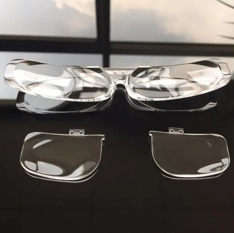 Analysis of Precision Requirements and Common Problems for Optical Molds