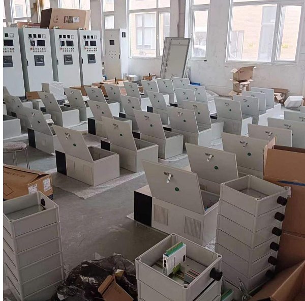 Frequency converter cabinet