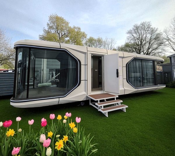 Space Capsule House Space Capsule House