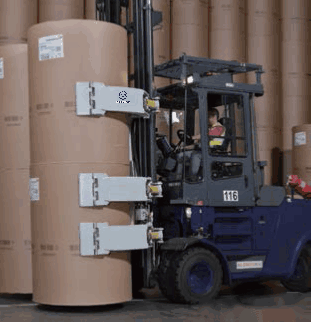 Forklift with bucket.png