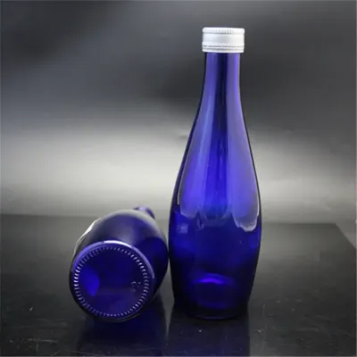 Fancy juice bottle with lid