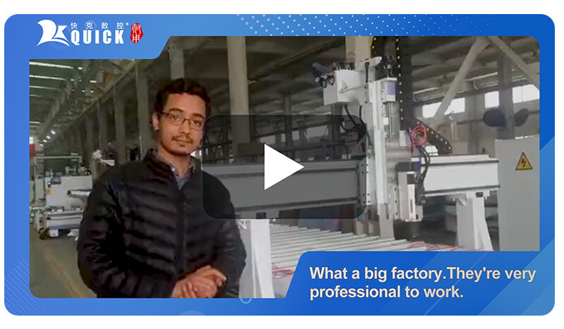 What a big factory.They're very professional to work.