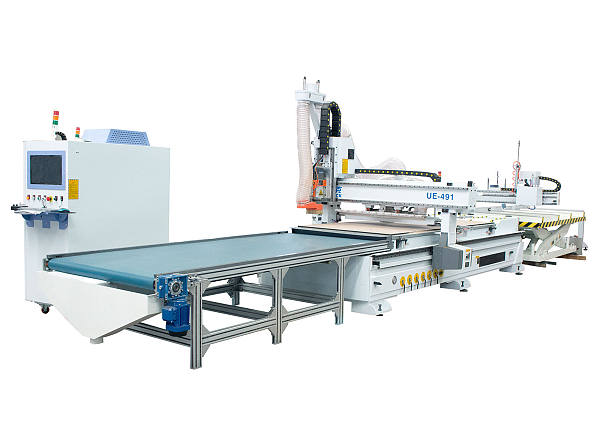 Nesting CNC line with barcode labeling