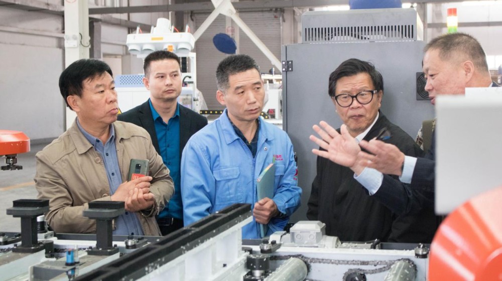 Quick CNC smart factory boosts the global woodworking upgrade of industry 4.0