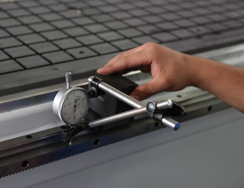 CNC ROUTER MACHINE processing accuracy determine factors