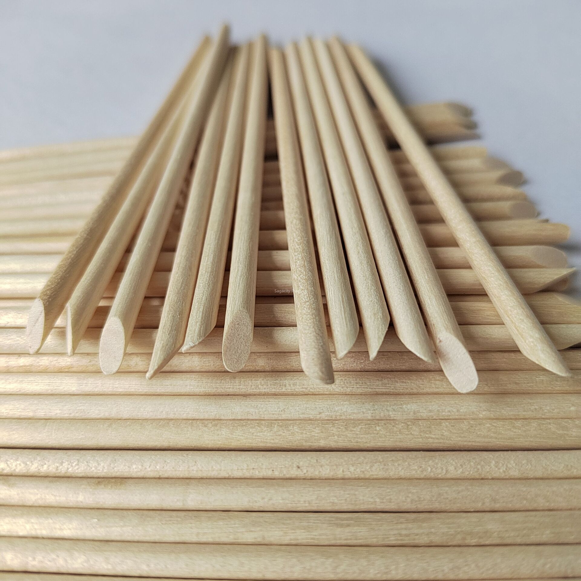114mm wooden cuticle stick