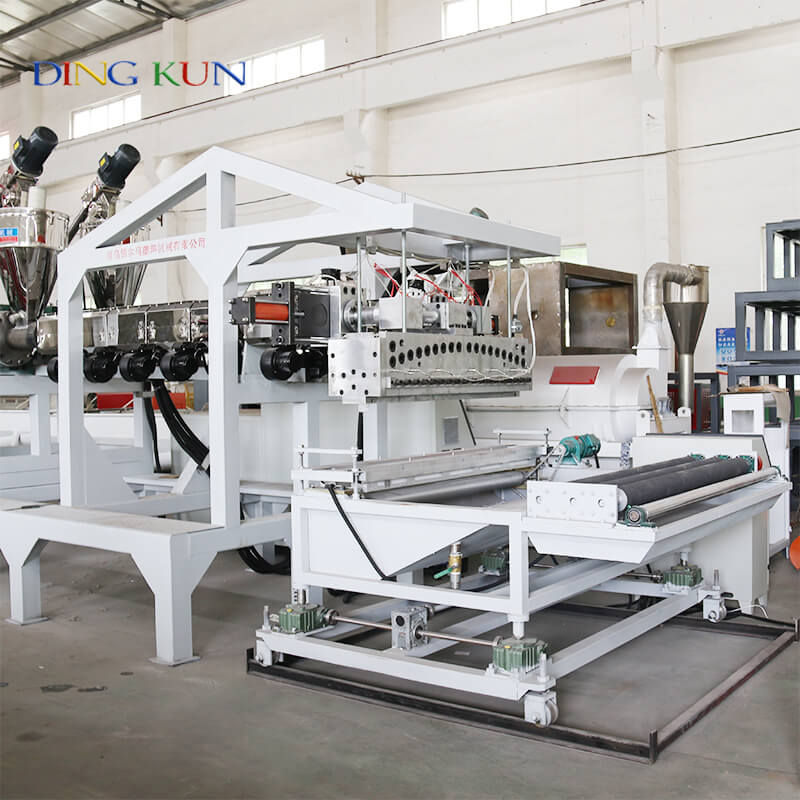 PVC coil mat extrusion line