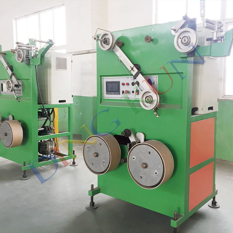  PET Straps Machine (Two-cavity；Four-cavity)