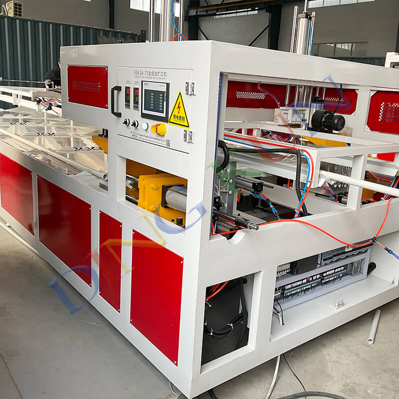 Pipe Belling Machine