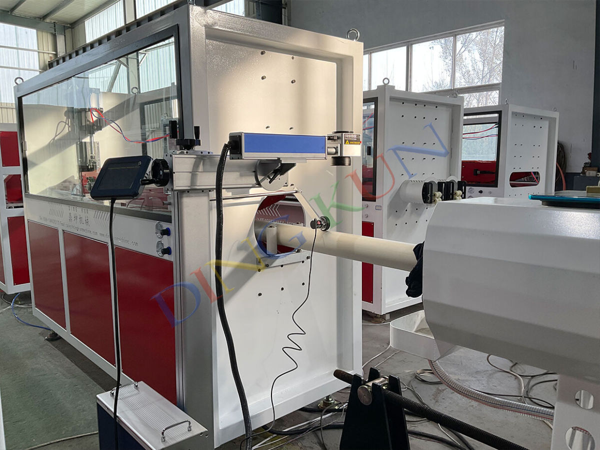 pvc pipe (4).jpg pvc pipe (4).jpg