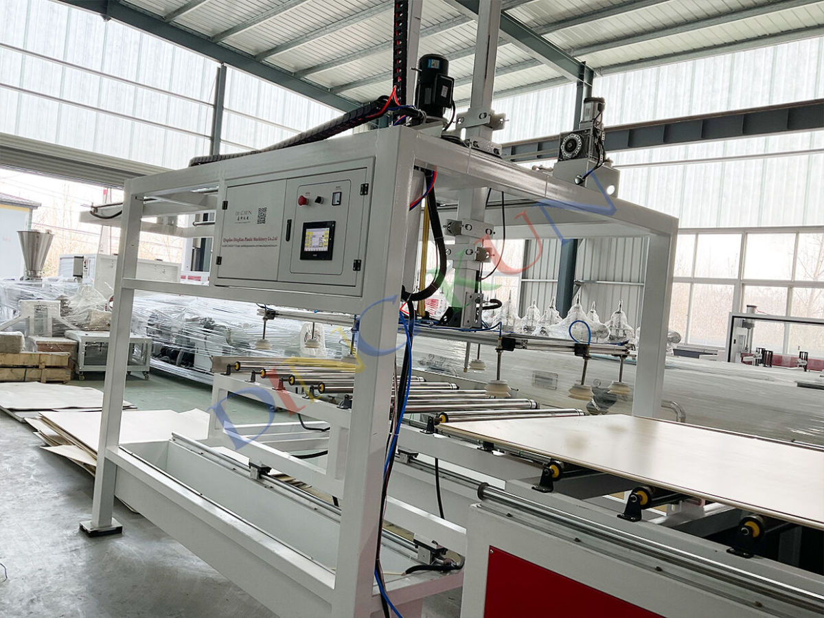 pvc foam board machine (8).jpg