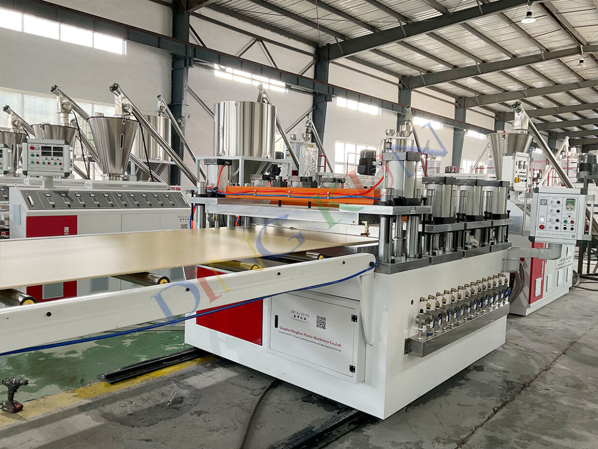 pvc foam board machine (3).jpg