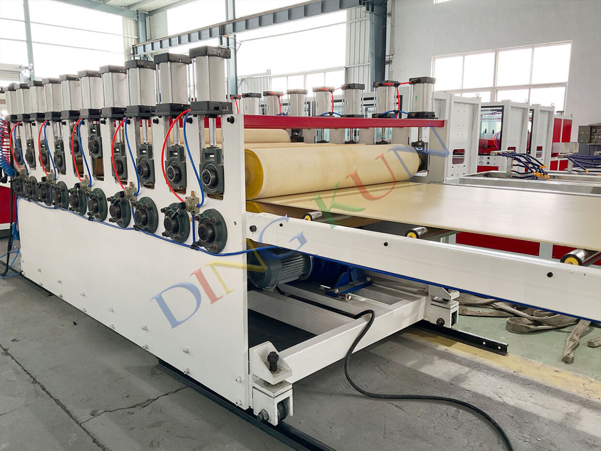 pvc foam board machine (5).jpg