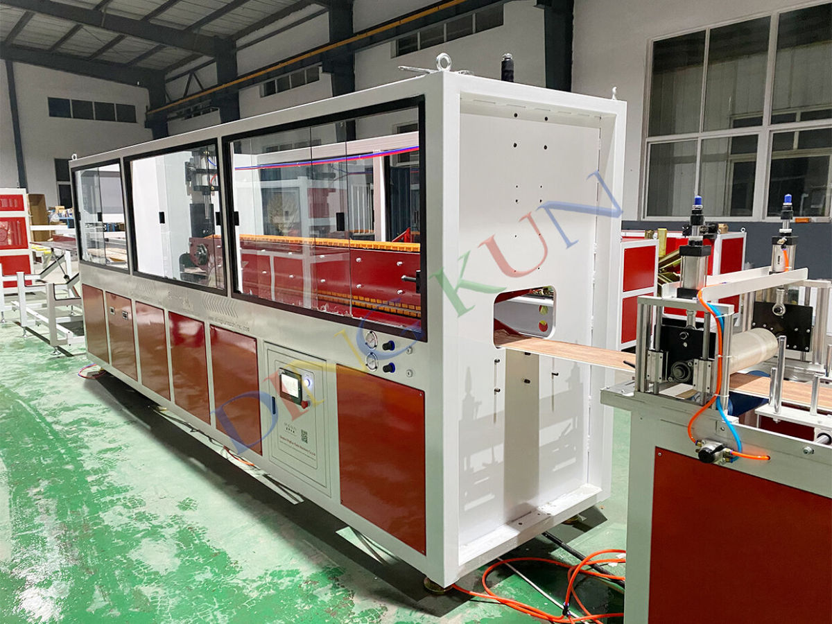 pvc ceiling machine (5).jpg