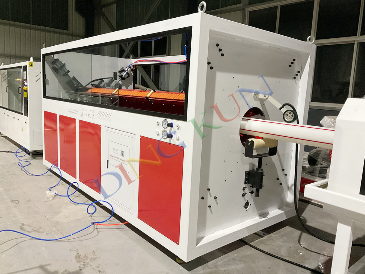 hdpe pipe machine (5).jpg hdpe pipe machine (5).jpg