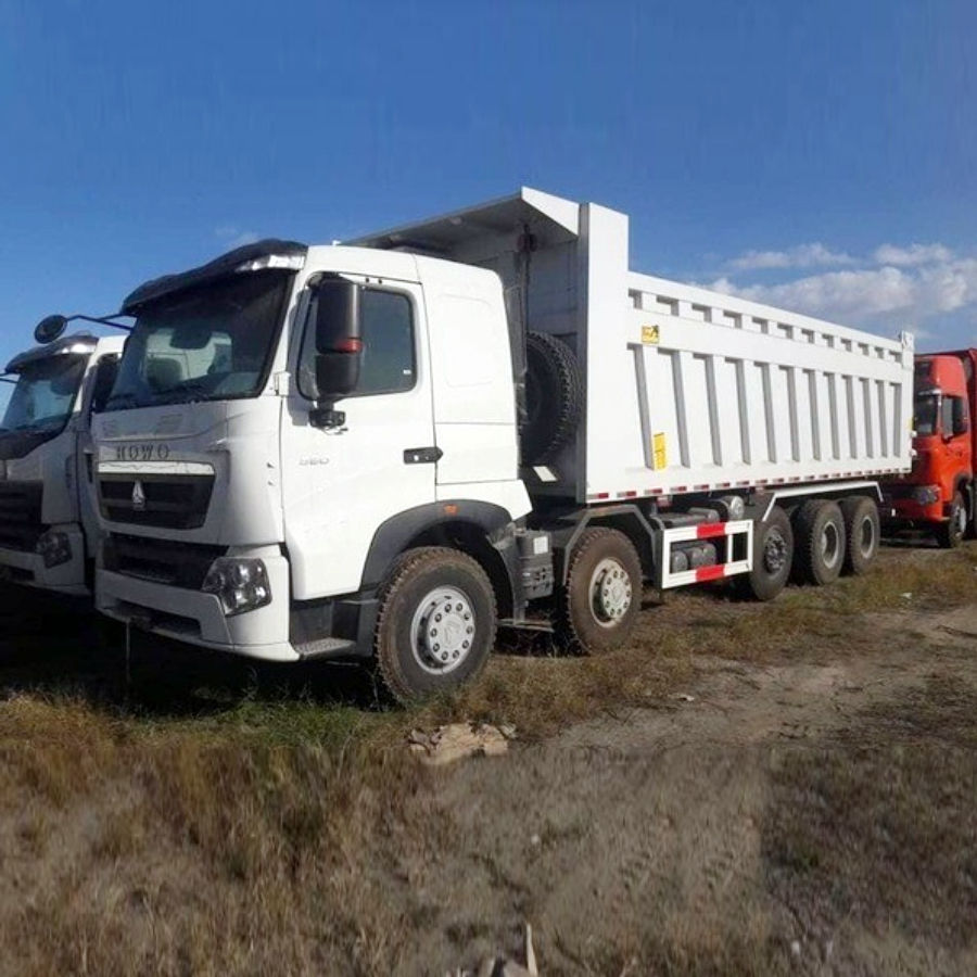 SINOTRUK HOWO-A7 10x4 DUMP TRUCK