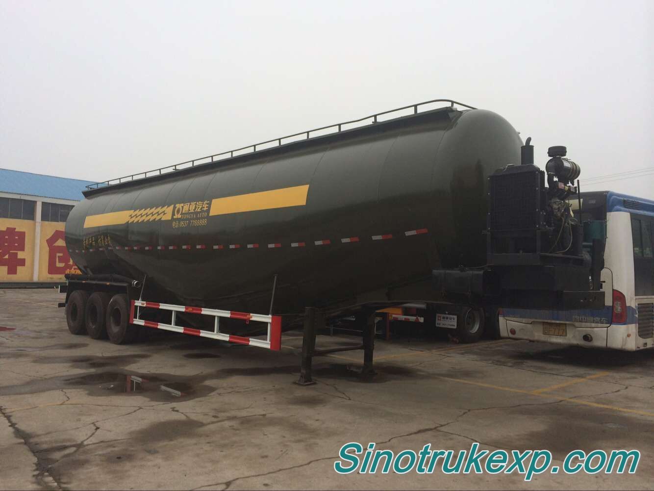 3 Axles Bulk Cement Tank Semi Trailer 69m³ W Type（Carbon Steel Tank)