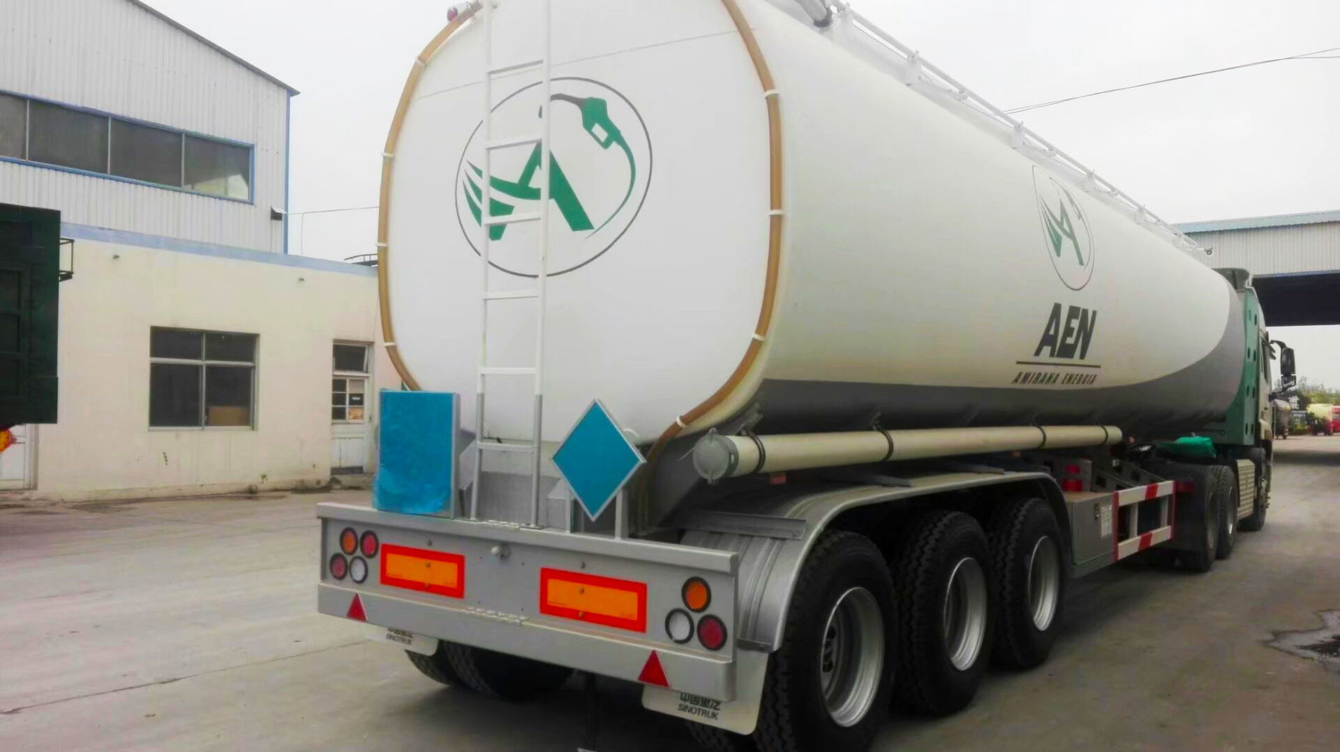 3 Axles Fuel Tank Semi Trailer 60m³(Carbon Steel Tank)