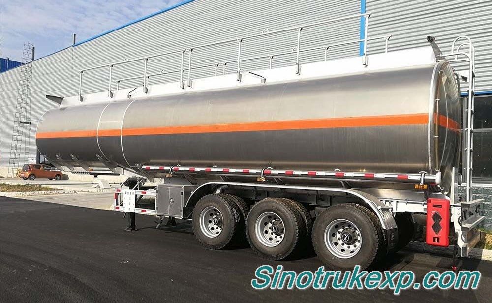 3 Axles Stainlessness Fuel Tanker Semi Trailer 42m³