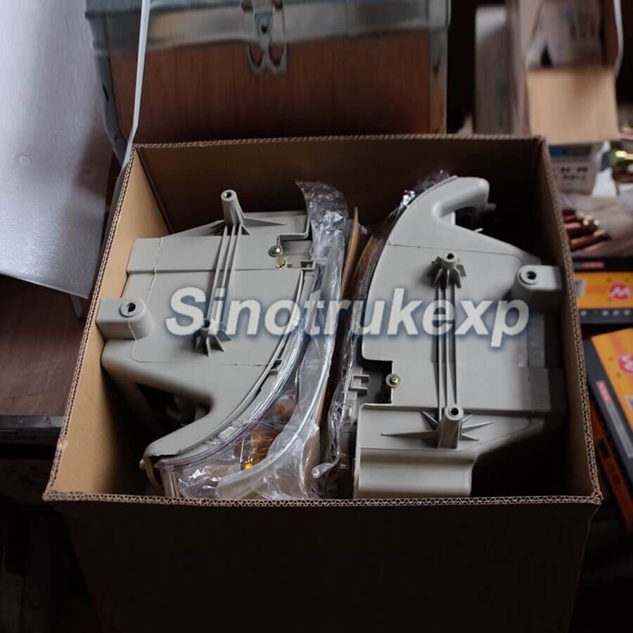 SINOTRUK HOWO LEFT HEAD LAMP, RIGHT HAND LAMP  WG9719720001 WG9719720002
