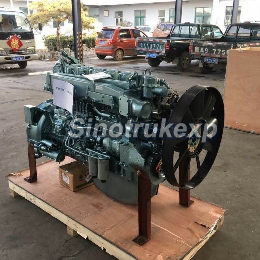 Engine_3_wk.jpg Engine_3_wk.jpg