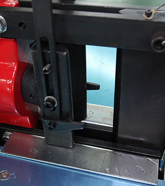 Combined busbar processing machine