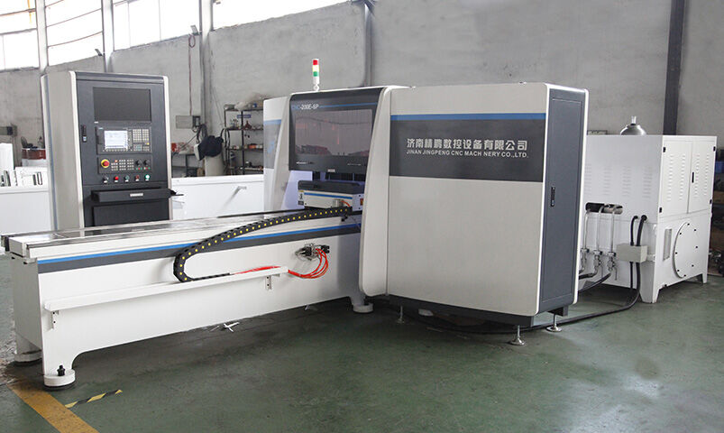 CNC busbar punching and shearing machine