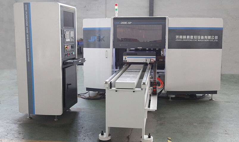 CNC busbar punching and shearing machine