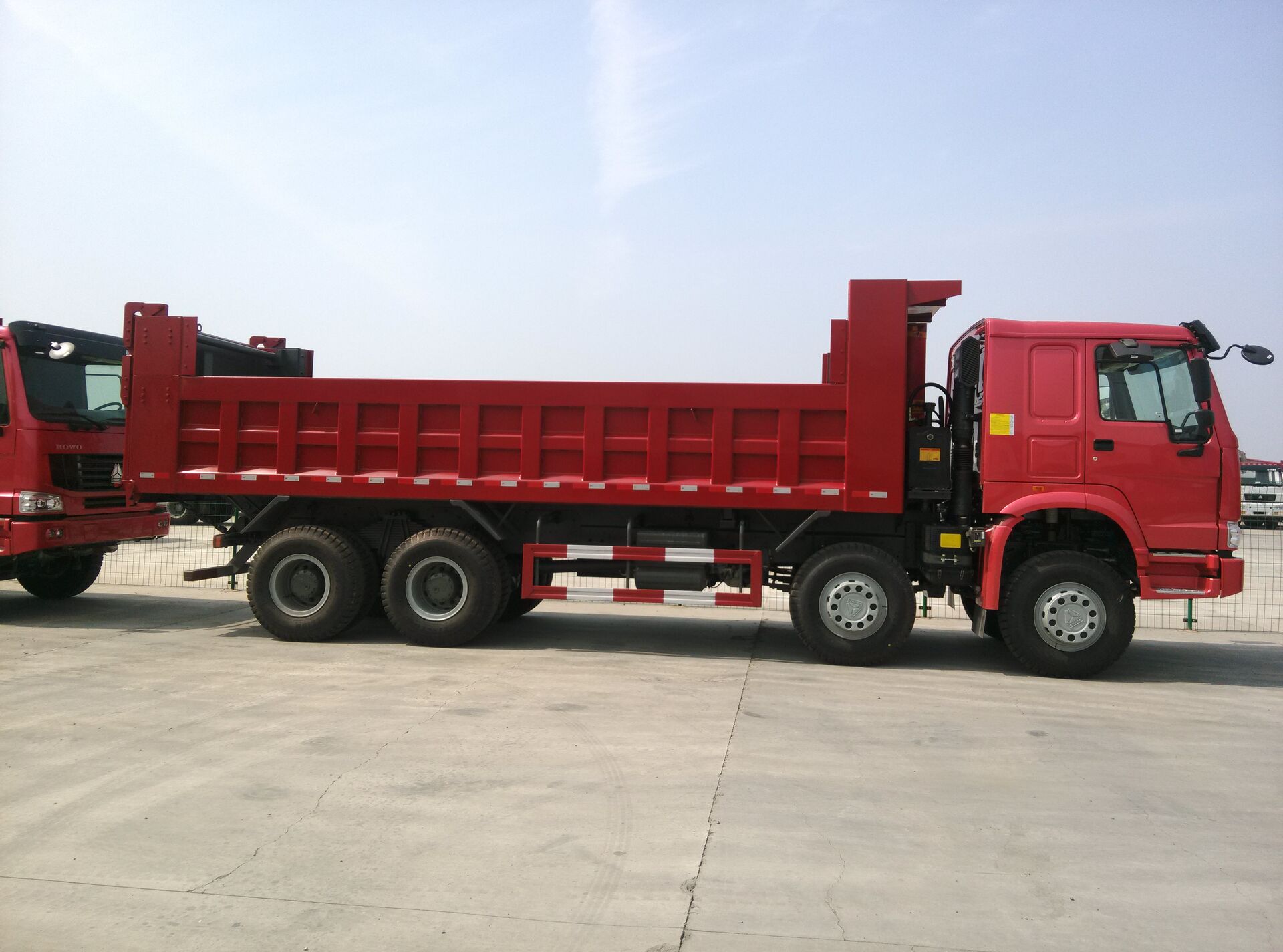 8x4 tipper 8x4 tipper