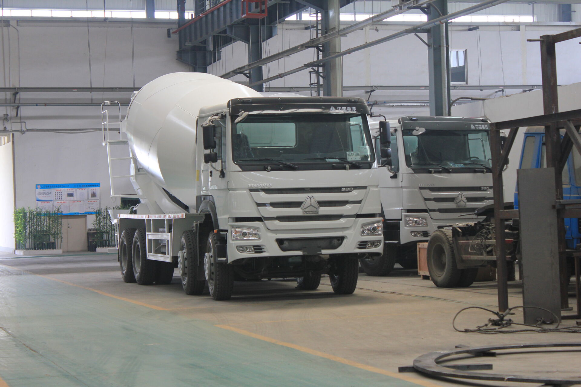 8x4 mixer Truck